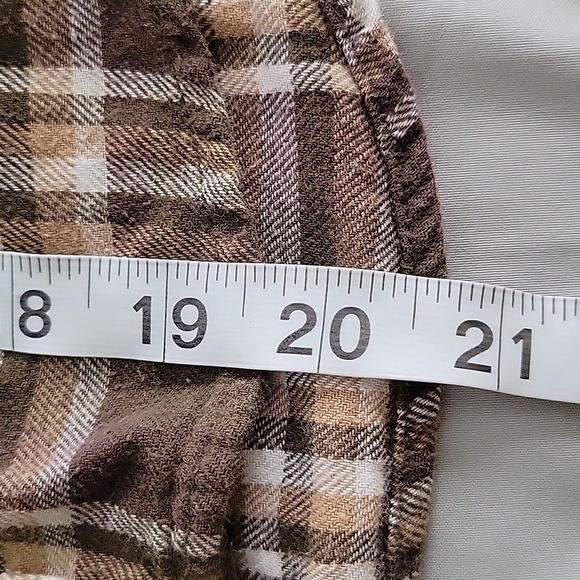 Basic Editions Boy's Button Up Long Sleeve Shirt - Picture 10 of 10